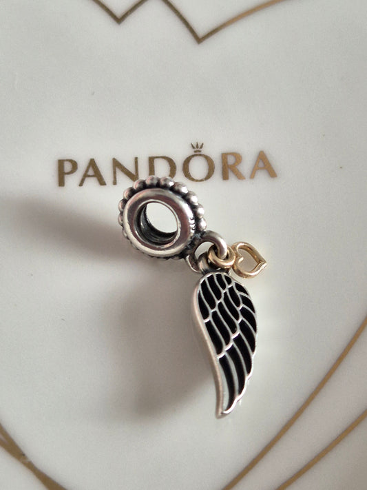 Pandora angel wing with 14ct gold heart