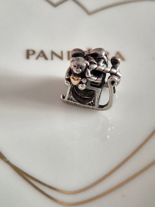 Pandora sleigh charm with 14ct gold heart