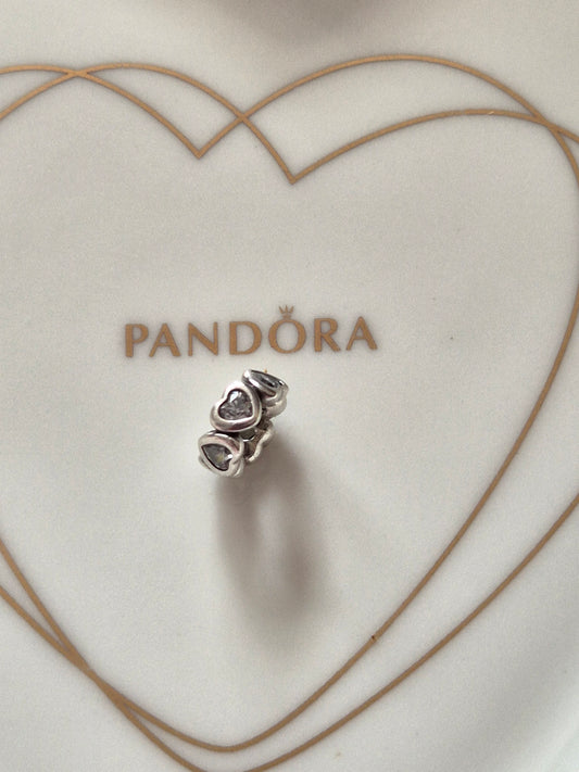 Pandora heart spacer
