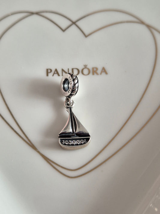 Pandora sail away boat charm