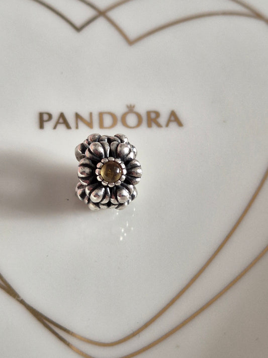 Pandora birthday bloom charm